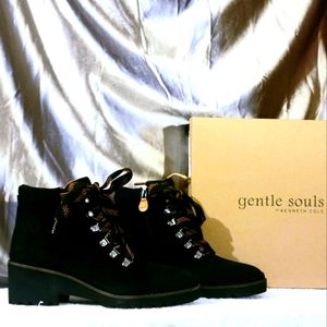 Kenneth Cole Gentle Souls Boots